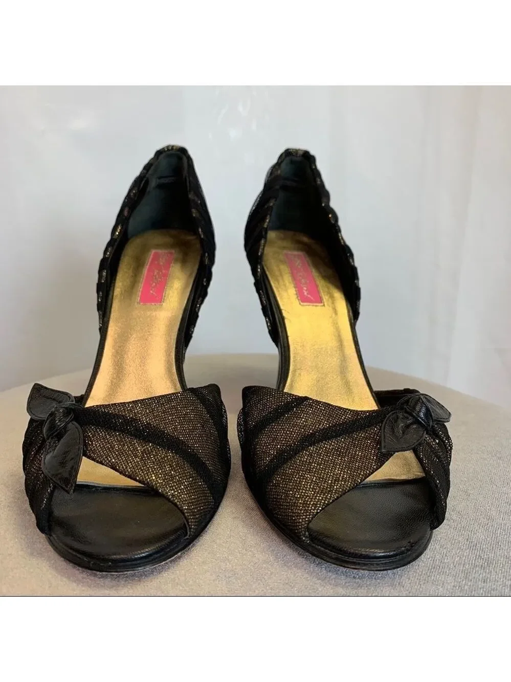 BETSEY Johnson Black Gold Beverly Heels Size 8